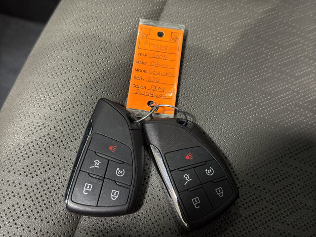 2025 Chevrolet Equinox in Burlington, WI 53105 - 18102010 41