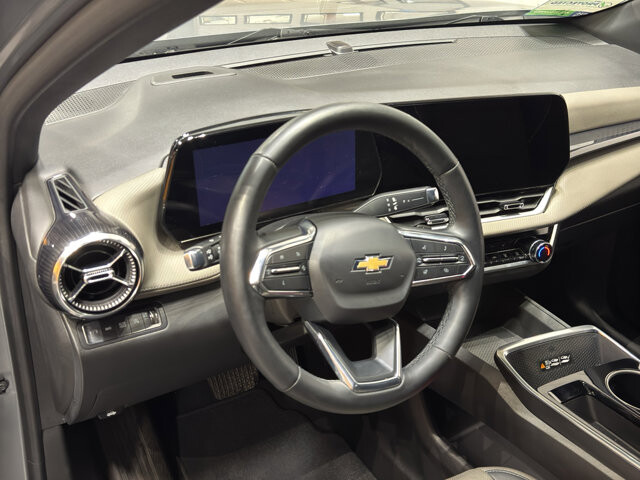 2025 Chevrolet Equinox in Burlington, WI 53105 - 18102010 18