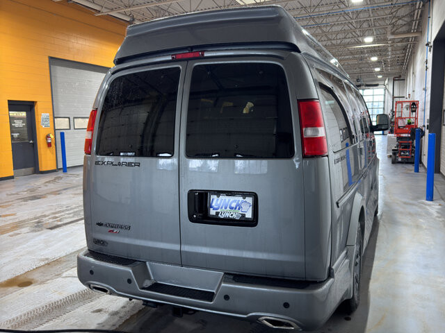 2025 Chevrolet Express 2500 in Burlington, WI 53105 - 18102013 5