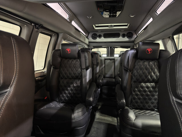 2025 GMC Savana 2500 in Burlington, WI 53105 - 18102017 19