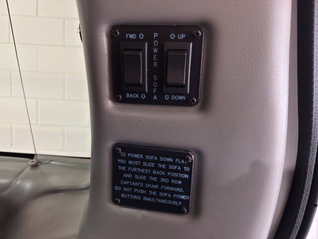 2025 GMC Savana 2500 in Burlington, WI 53105 - 18102017 37