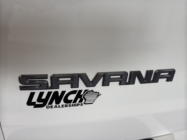 2025 GMC Savana 2500 in Burlington, WI 53105 - 18102017 16