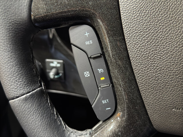 2025 GMC Savana 2500 in Burlington, WI 53105 - 18102017 40