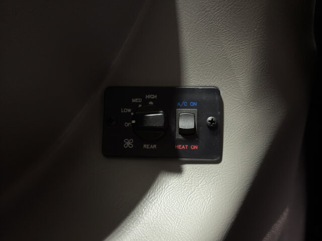 2025 GMC Savana 2500 in Burlington, WI 53105 - 18102017 25