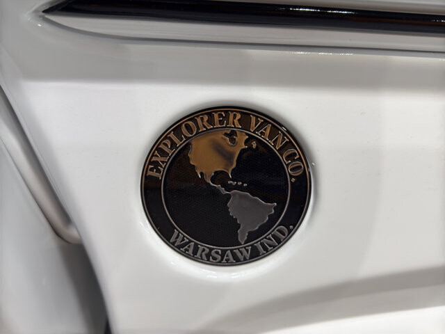 2025 GMC Savana 2500 in Burlington, WI 53105 - 18102017 13