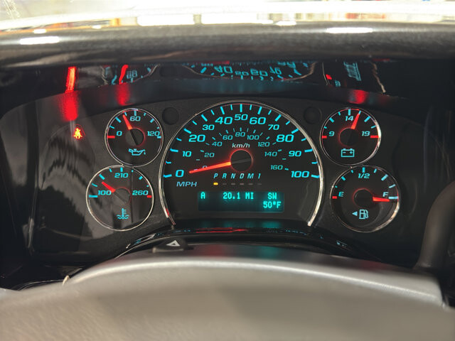 2025 GMC Savana 2500 in Burlington, WI 53105 - 18102017 44