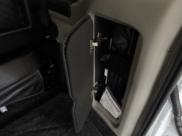 2025 GMC Savana 2500 in Burlington, WI 53105 - 18102017 38