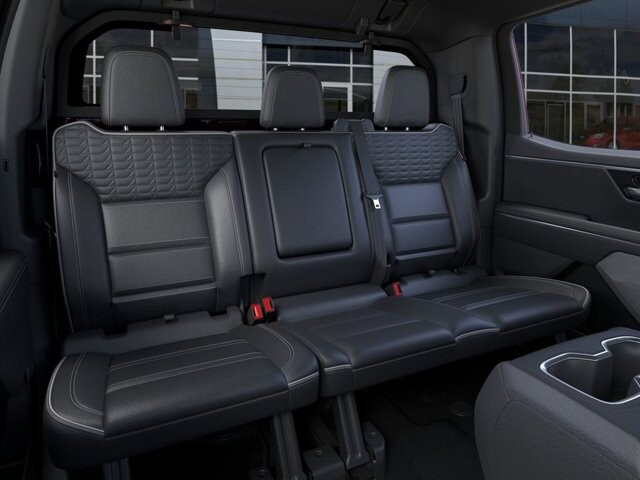 2025 GMC Sierra EV in Burlington, WI 53105 - 18102019 20