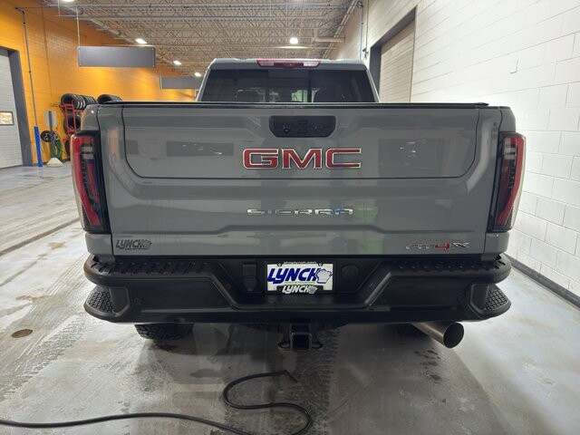 2024 GMC Sierra 2500 in Burlington, WI 53105 - 18102024 4