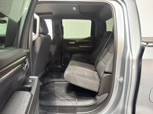 2024 Chevrolet Silverado 1500 in Burlington, WI 53105 - 18102025 12