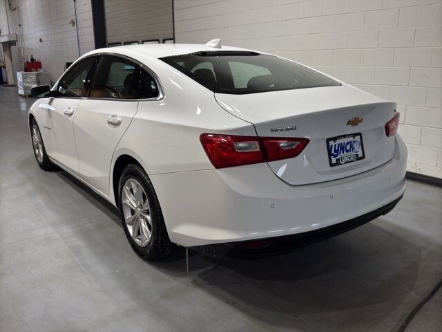 2024 Chevrolet Malibu in Burlington, WI 53105 - 18102028 3