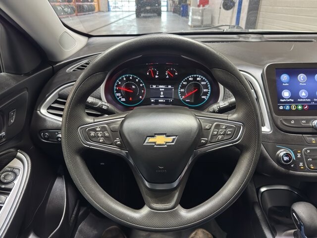 2024 Chevrolet Malibu in Burlington, WI 53105 - 18102028 19