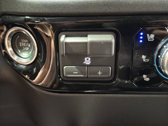 2025 GMC Sierra 2500 in Burlington, WI 53105 - 18102035 35