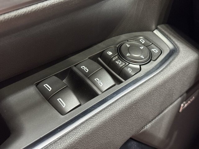 2025 GMC Sierra 2500 in Burlington, WI 53105 - 18102035 39