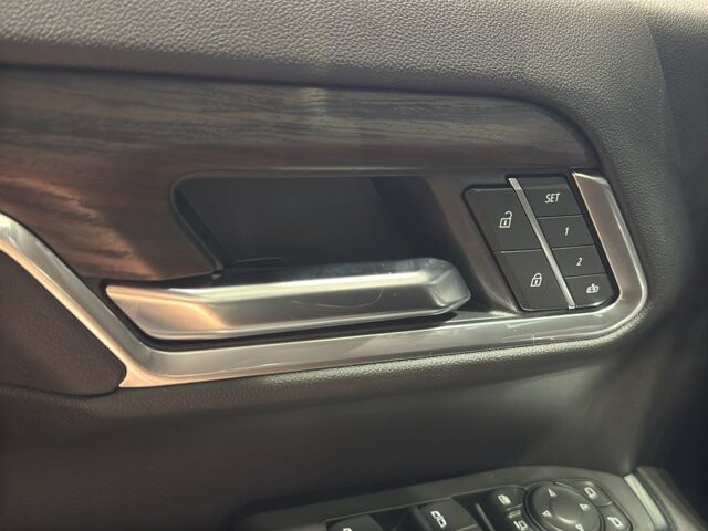 2025 GMC Sierra 2500 in Burlington, WI 53105 - 18102035 38