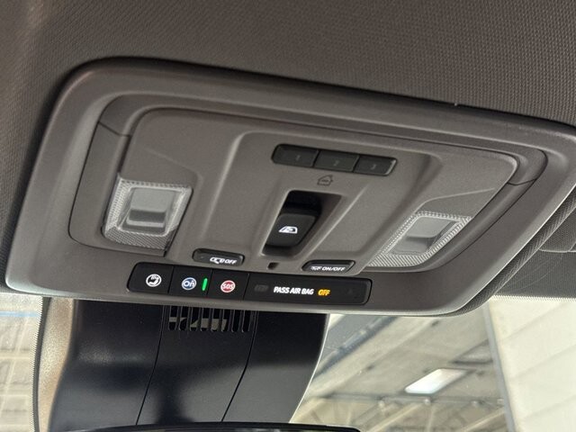 2026 Chevrolet Silverado 1500 in Burlington, WI 53105 - 18102050 38