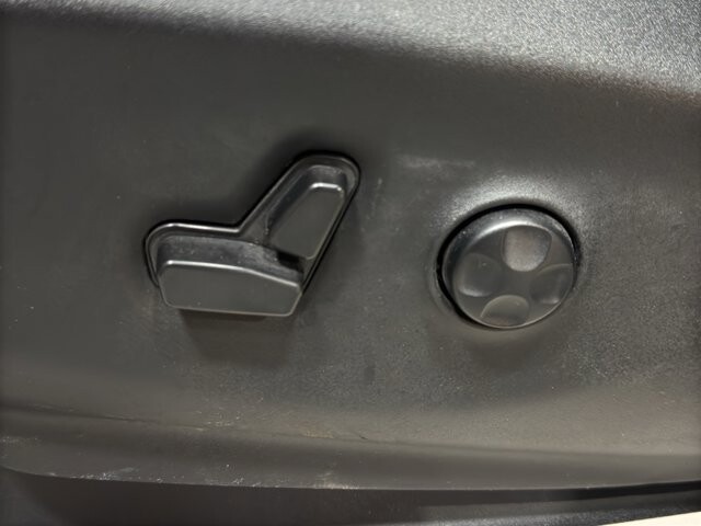 2024 Chrysler Voyager in Burlington, WI 53105 - 18102055 16