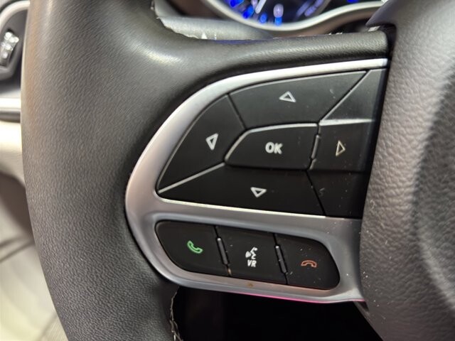 2024 Chrysler Voyager in Burlington, WI 53105 - 18102055 24