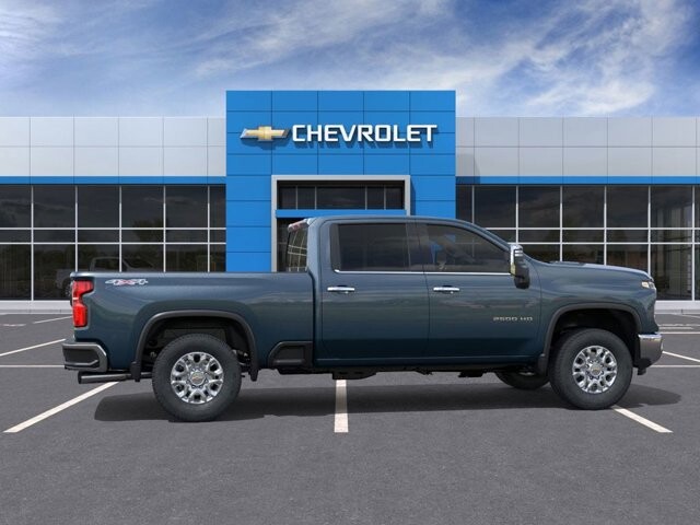 2026 Chevrolet Silverado 2500 in Burlington, WI 53105 - 18102057 5