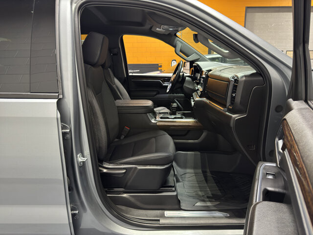 2025 GMC Sierra 1500 in Burlington, WI 53105 - 18102058 21