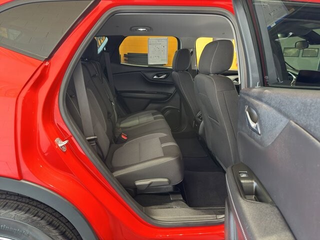2025 Chevrolet Blazer in Burlington, WI 53105 - 18102060 19