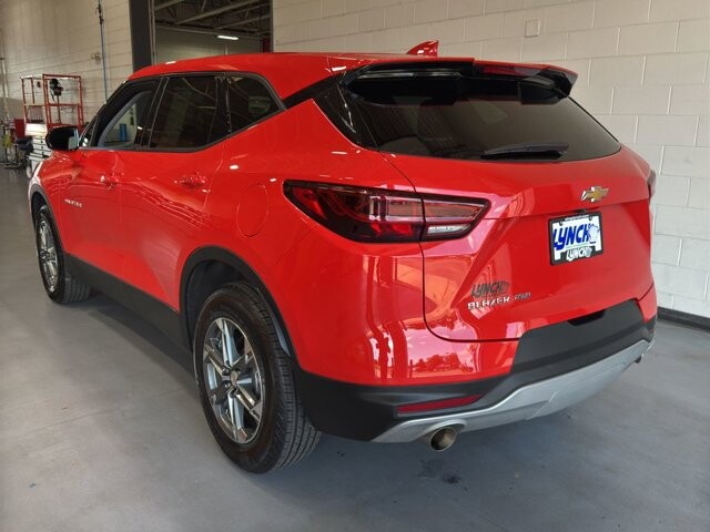 2025 Chevrolet Blazer in Burlington, WI 53105 - 18102060 41