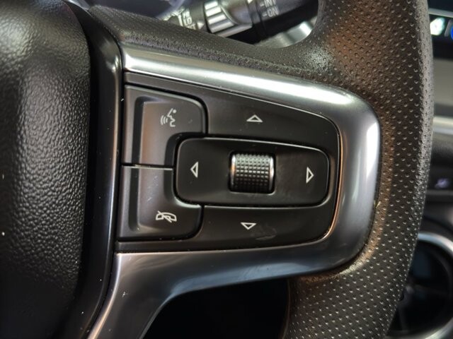 2025 Chevrolet Blazer in Burlington, WI 53105 - 18102060 24