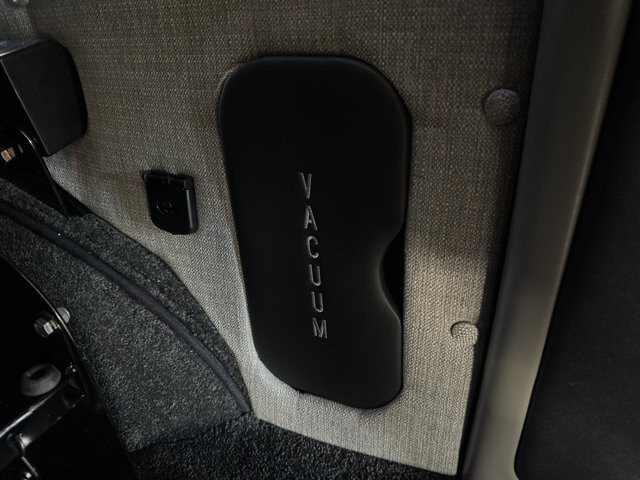 2025 Chevrolet Express 2500 in Burlington, WI 53105 - 18102062 32