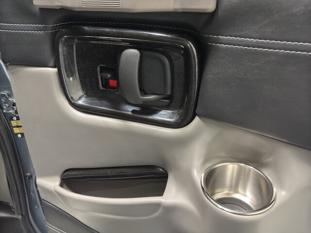 2025 Chevrolet Express 2500 in Burlington, WI 53105 - 18102062 20