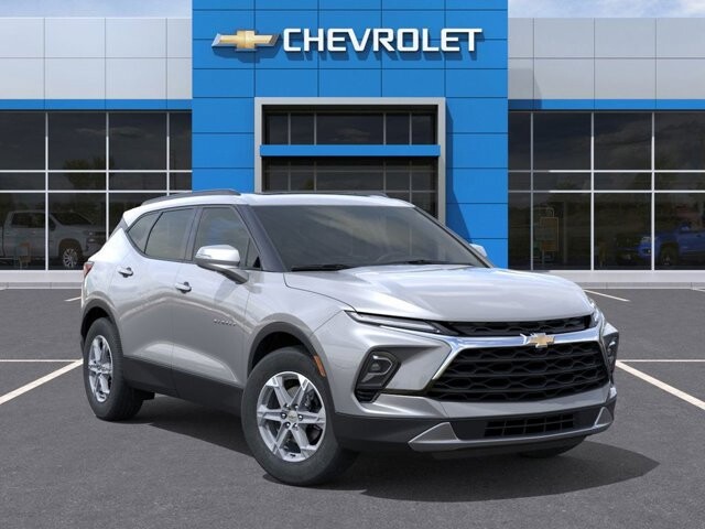 2026 Chevrolet Blazer in Burlington, WI 53105 - 18102063 8