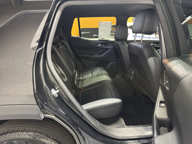 2025 Chevrolet Equinox in Burlington, WI 53105 - 18102065 19