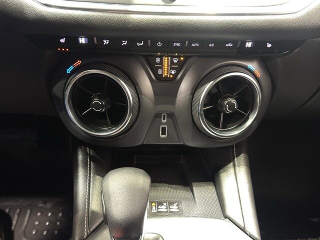 2025 Chevrolet Blazer in Burlington, WI 53105 - 18102076 30