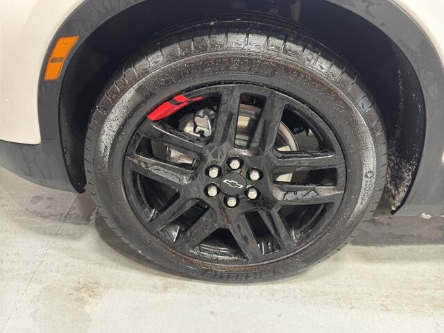 2025 Chevrolet Blazer in Burlington, WI 53105 - 18102076 9
