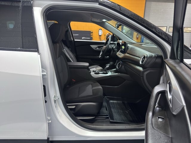 2025 Chevrolet Blazer in Burlington, WI 53105 - 18102076 18