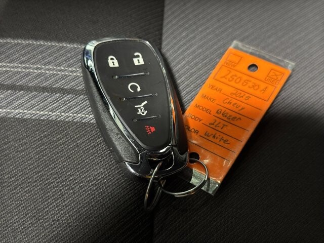 2025 Chevrolet Blazer in Burlington, WI 53105 - 18102076 40