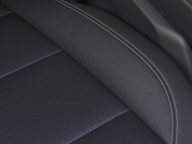 2026 Chevrolet Traverse in Burlington, WI 53105 - 18102079 24