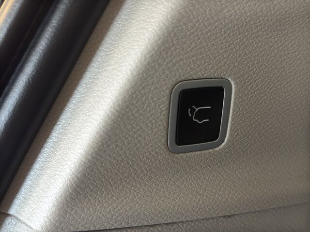 2024 Chrysler Pacifica in Burlington, WI 53105 - 18102082 21