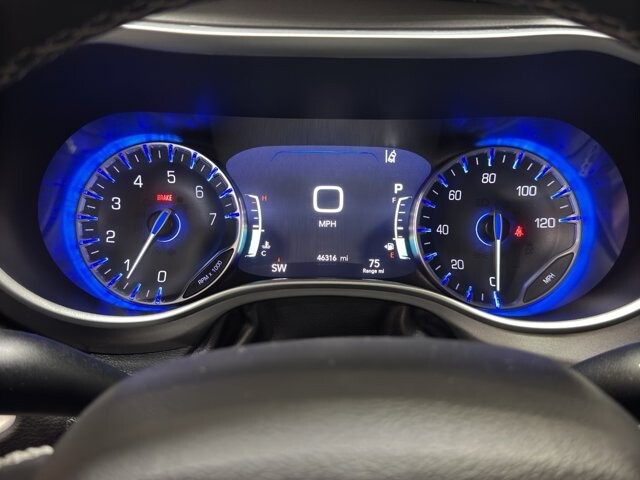 2024 Chrysler Pacifica in Burlington, WI 53105 - 18102082 27