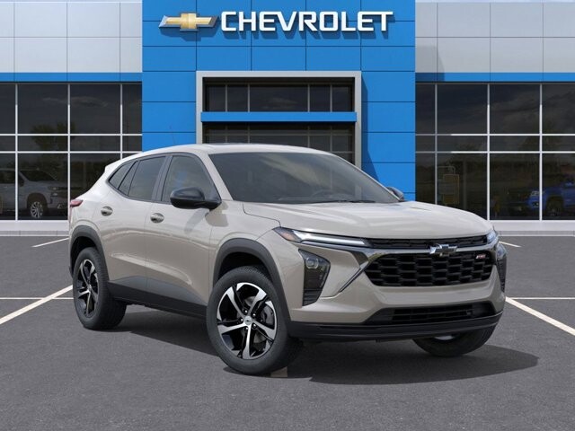 2026 Chevrolet Trax in Burlington, WI 53105 - 18102084 8