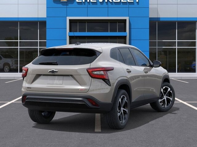 2026 Chevrolet Trax in Burlington, WI 53105 - 18102084 4