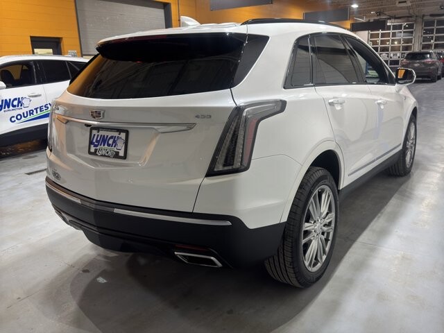2024 Cadillac XT5 in Burlington, WI 53105 - 18102099 5