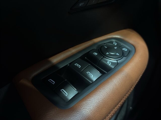 2024 Cadillac XT5 in Burlington, WI 53105 - 18102099 35