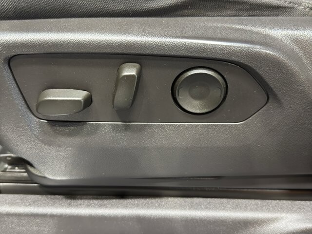 2023 Chevrolet Silverado 1500 in Burlington, WI 53105 - 18102100 15