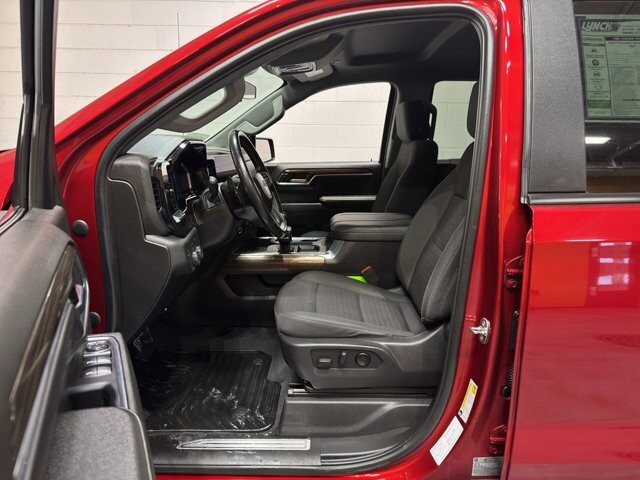 2023 Chevrolet Silverado 1500 in Burlington, WI 53105 - 18102100 14