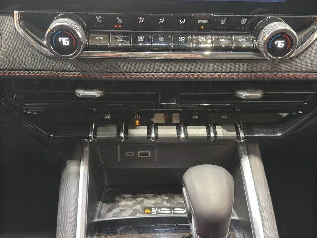 2024 Chevrolet Colorado in Burlington, WI 53105 - 18102103 31