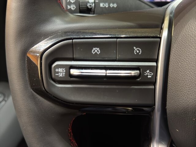 2024 Chevrolet Colorado in Burlington, WI 53105 - 18102103 24