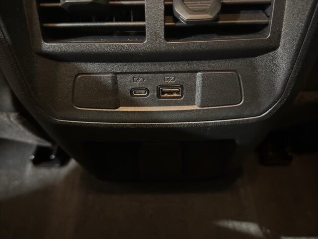 2024 Chevrolet Colorado in Burlington, WI 53105 - 18102103 12