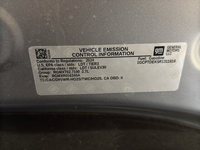 2024 Chevrolet Colorado in Burlington, WI 53105 - 18102103 37