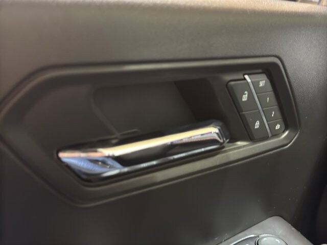 2024 Chevrolet Colorado in Burlington, WI 53105 - 18102103 33