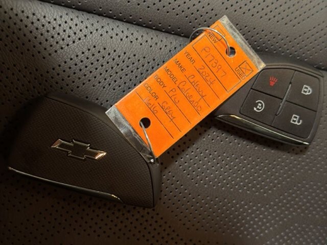 2024 Chevrolet Colorado in Burlington, WI 53105 - 18102103 38